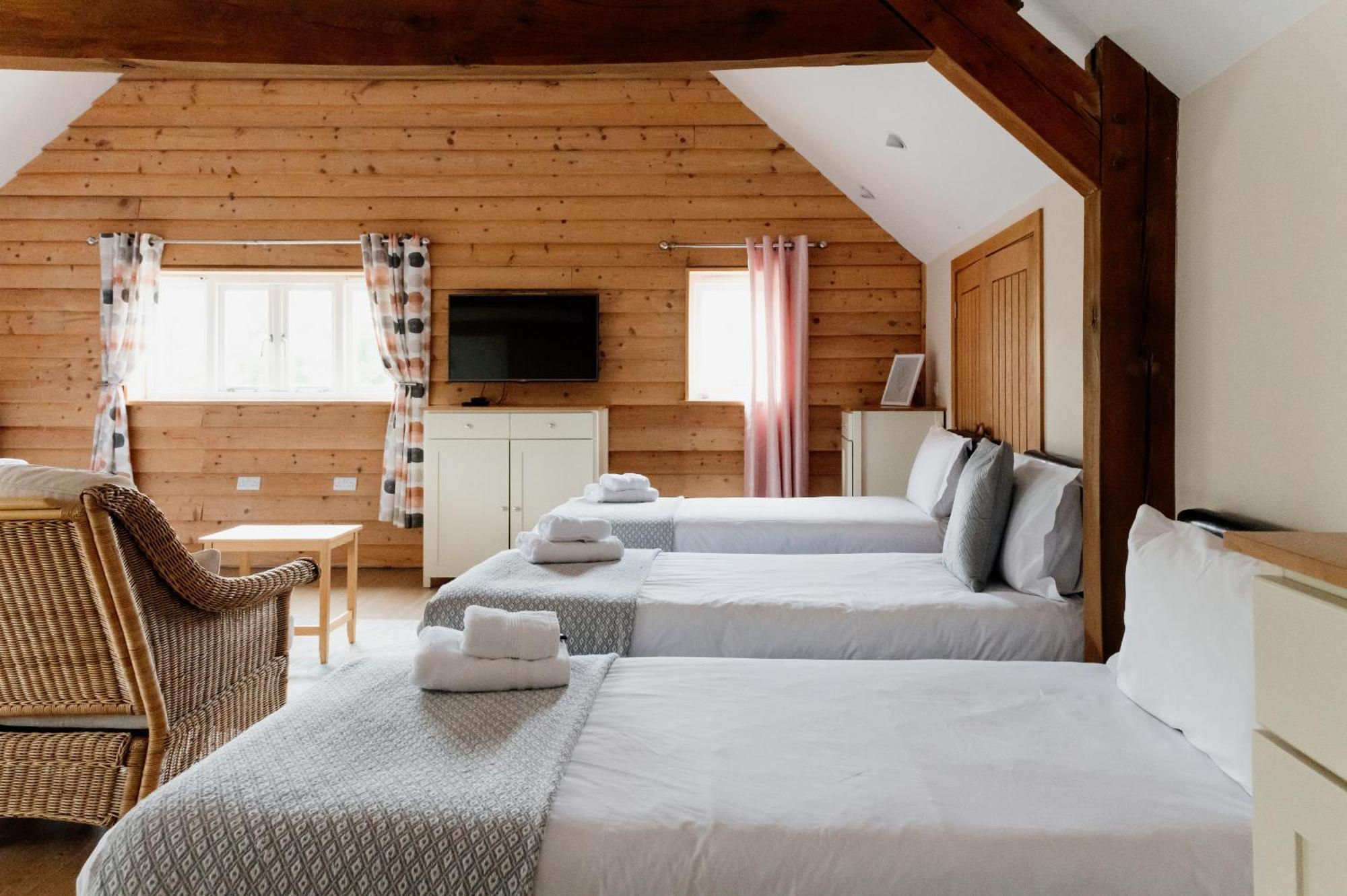 Finest Retreats - The Welsh Barn Villa Aberystwyth Exterior photo